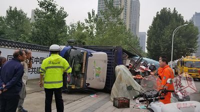 男子旅游停車后心情突變，天塌了的一刻